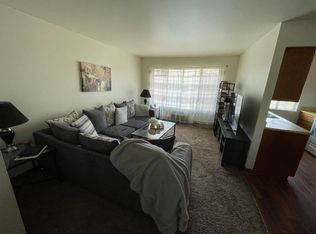 1204 Memorial Dr APT 13, South Milwaukee, WI 53172