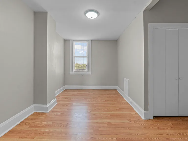 2713 N Calvert St #3 — Photo 10