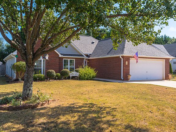 3rd image of 2137 Kellington Dr
