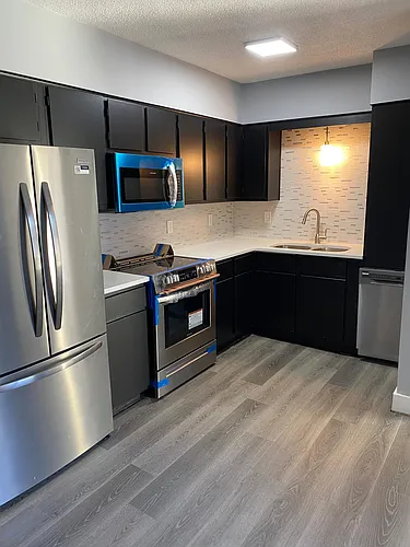 15 W 61st St #B Photo 1