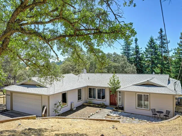 1500 Trading Post Ct, Cool, CA 95614