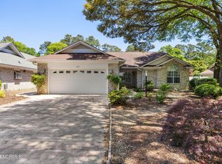 270 Heather Dr, Sunset Beach, NC 28468