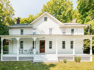 1257 Jackson Corners Rd, Red Hook, NY 12571