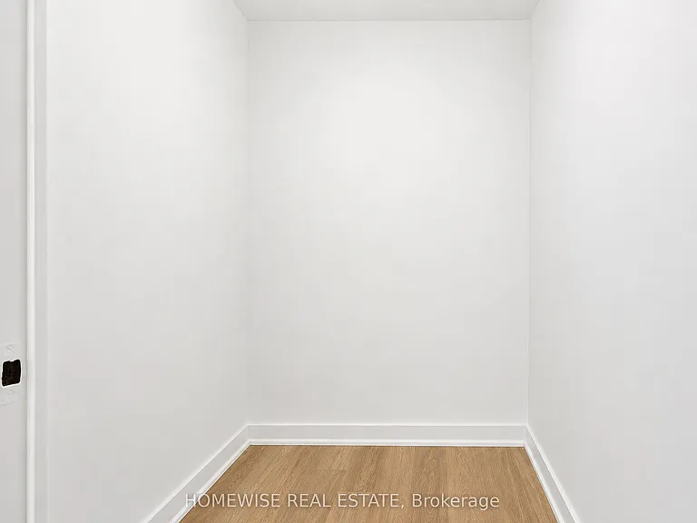 2500 Bathurst St #307 — Photo 14