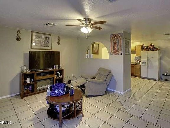 4450 N 50th Ave Phoenix AZ-small-009-19-