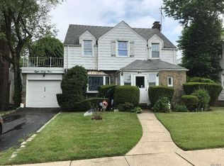 869 Demott Ave, Baldwin, NY 11510