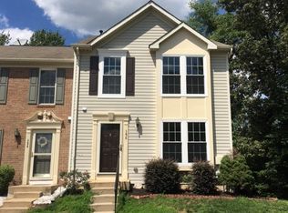 156 Foxview Dr, Glen Burnie, MD 21061