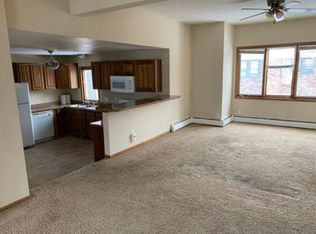 669 Dayton Ave UNIT B, Saint Paul, MN 55104