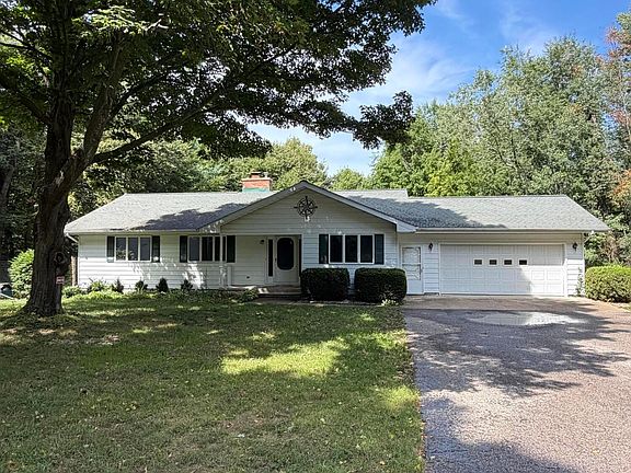 4th image of 7026 Farr Rd