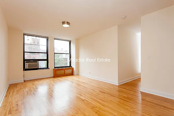 Rented by Mirador Real Estate | media 26