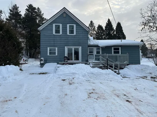 10355 N Grant St, Ramsay, MI 49959