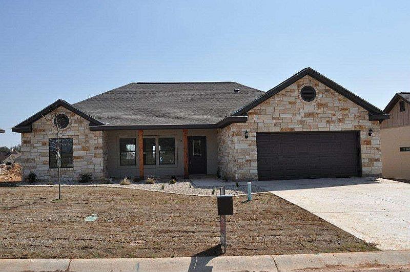 1st image of 711 Englemann Oak Dr