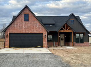 160 Falcon Rd, McAlester, OK 74501