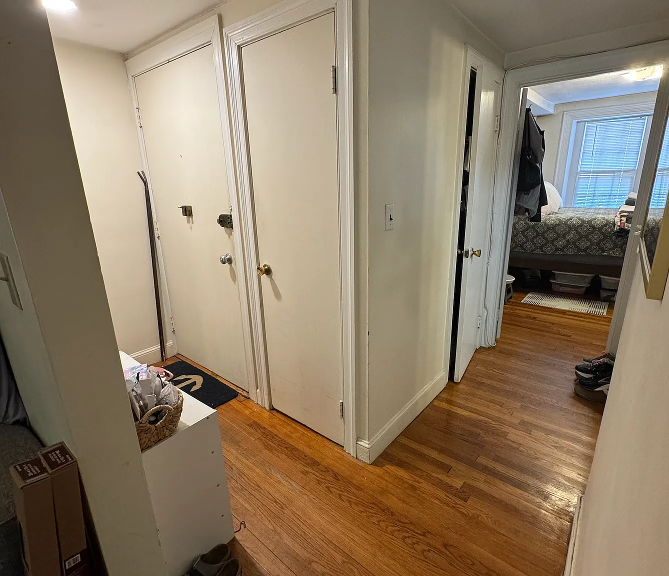 2 bed, 999 sqft, $4,000 — Photo 1
