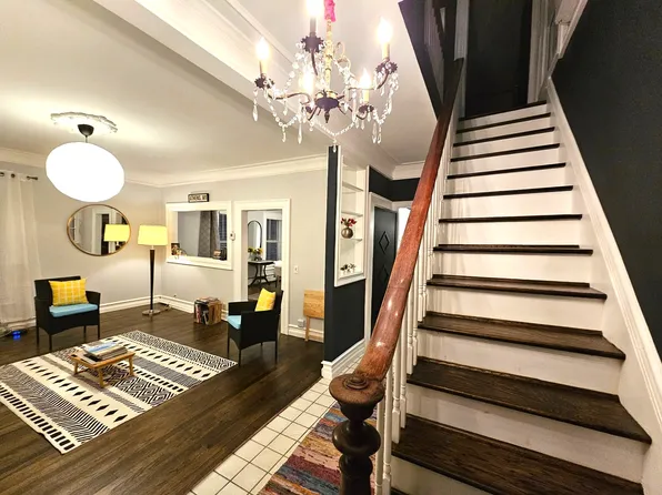 14 N Church St, Athens, NY 12015