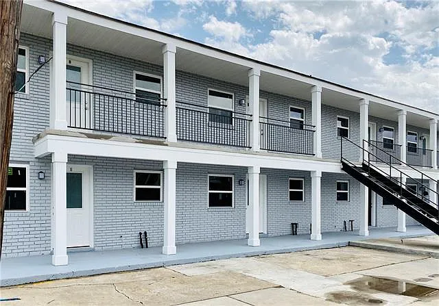 1015 Government St #11