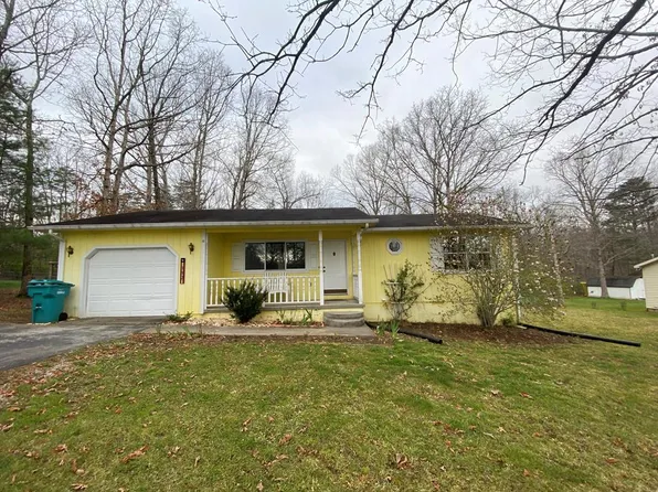 392 Mockingbird Dr, Crossville, TN 38555