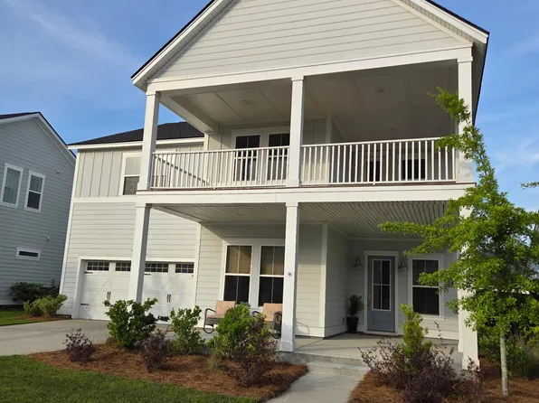 200 Helena Park Dr, Summerville, SC 29486
