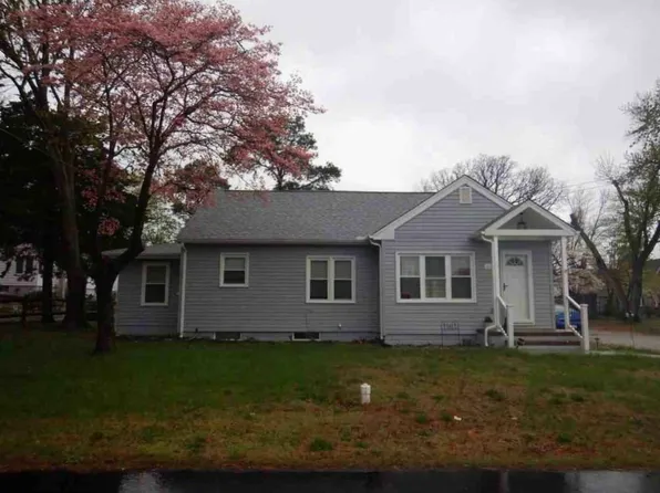 404 Taylor St, Sharptown, MD 21861