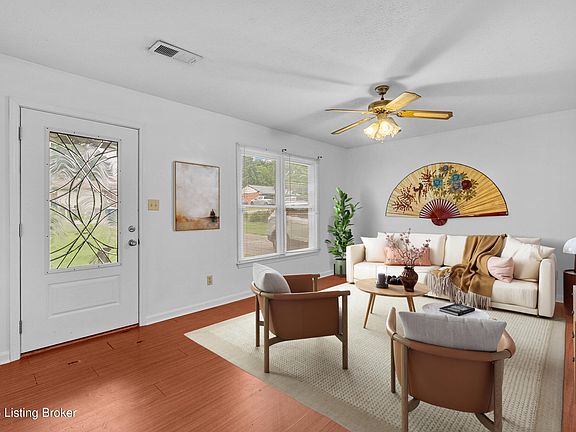 5th image of 202 Clore Ave