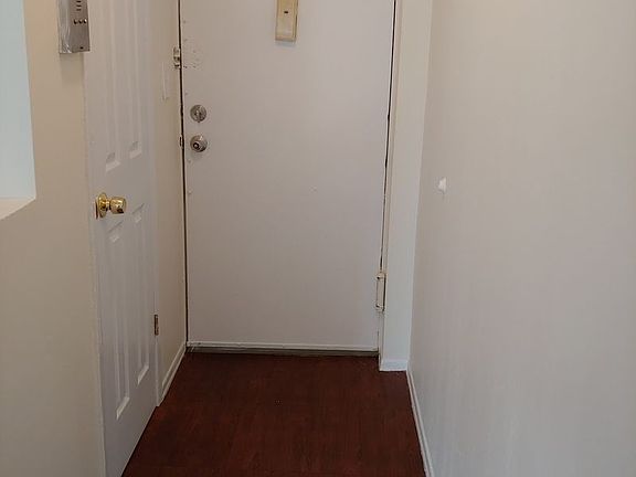 2nd image of 86-47 164th St #2C