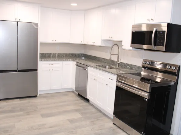 (undisclosed Address), Medford, NY 11763