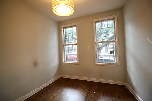 Rented by Hagstrom Management Inc | media 17