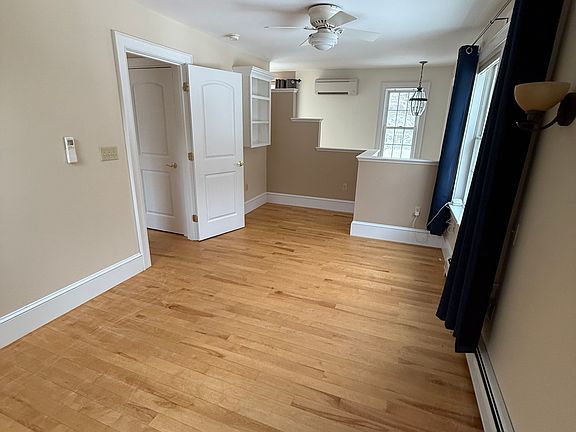 2nd image of 58 Crossbow Ln #58A