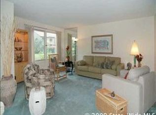 184 Fishing Cove Rd, North Kingstown, RI 02852