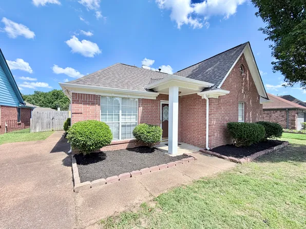 3810 Walden Meadow Dr, Memphis, TN 38135