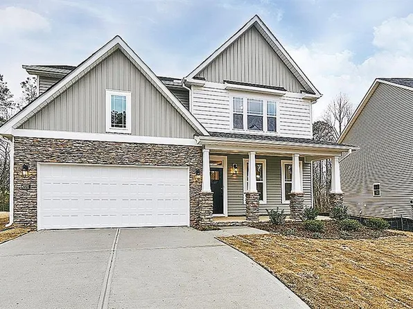 6301 Andrew Henry Ct, Oak Ridge, NC 27310