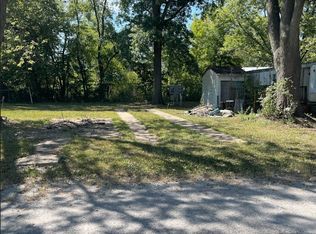 402 S Ralph St #15A, Percy, IL 62272