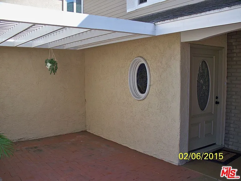 7830 W 83rd St — Photo 58