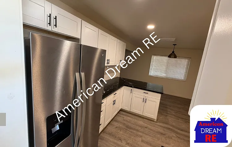1412 Mildred St — Photo 3