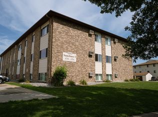 Sunchase, Fargo, ND 58103