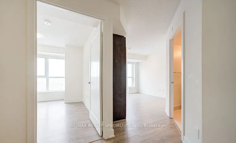 7 Mabelle Ave #2703 — Photo 7
