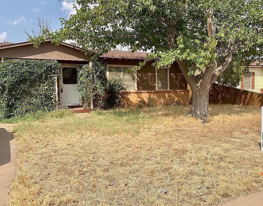 1st image of 3712 Gaston Dr