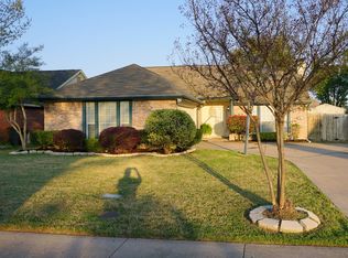 116 Woodcreek Dr, Rockwall, TX 75032