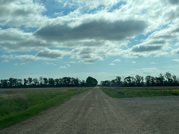 4th image of 420 Greene Rd
