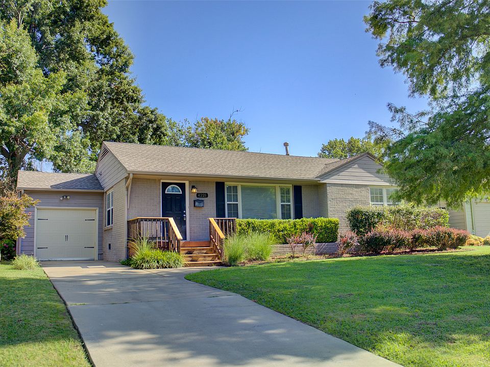 1st image of 4221 E 25th Pl