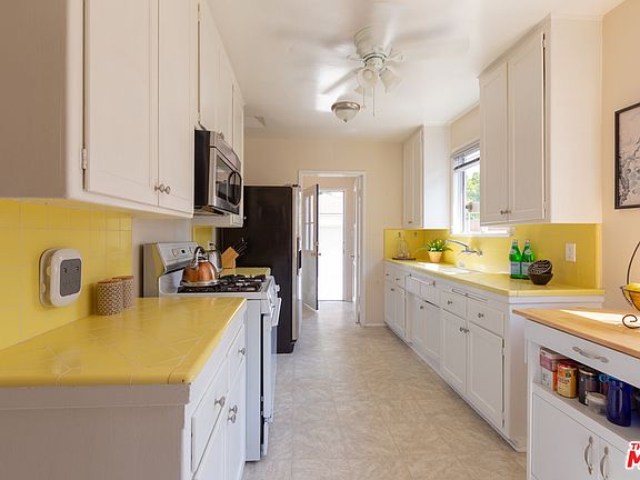 5th image of 5323 Janisann Ave