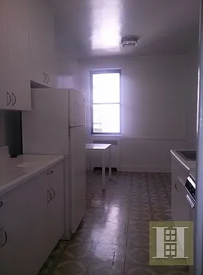 Rented by Halstead Real Estate | media 4