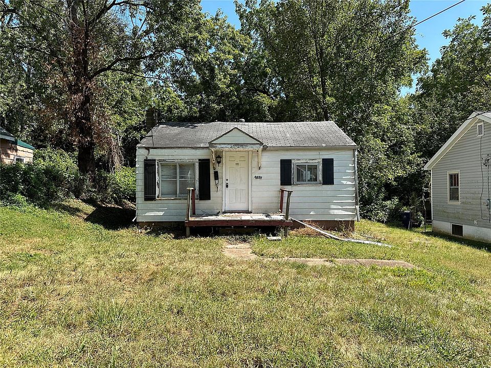 1st image of 3236 Coles Ave