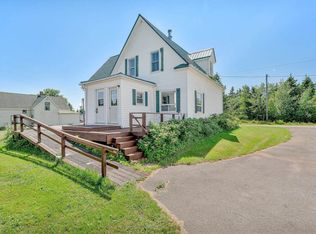 153 Newport Wharf Rd, Saint George's Parish, PE C0A 1G0