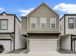 8410 Berry Green Ln, Houston, TX 77022