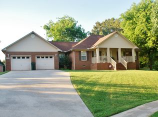 103 Peach Grove Ln, Meridianville, AL 35759