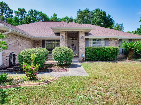 7017 Brighton Oaks Blvd, Navarre, FL 32566