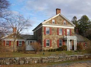 102 Pleasant Hill Rd, New Windsor, NY 12553