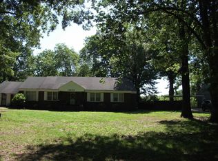 4860 Fairfield Rd, Memphis, TN 38116