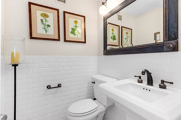 Rented by Compass | media 23